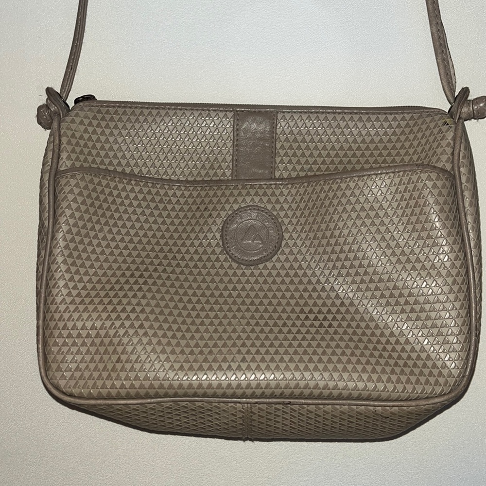 Liz Clairborne Vinatge 1983 Crossbody.